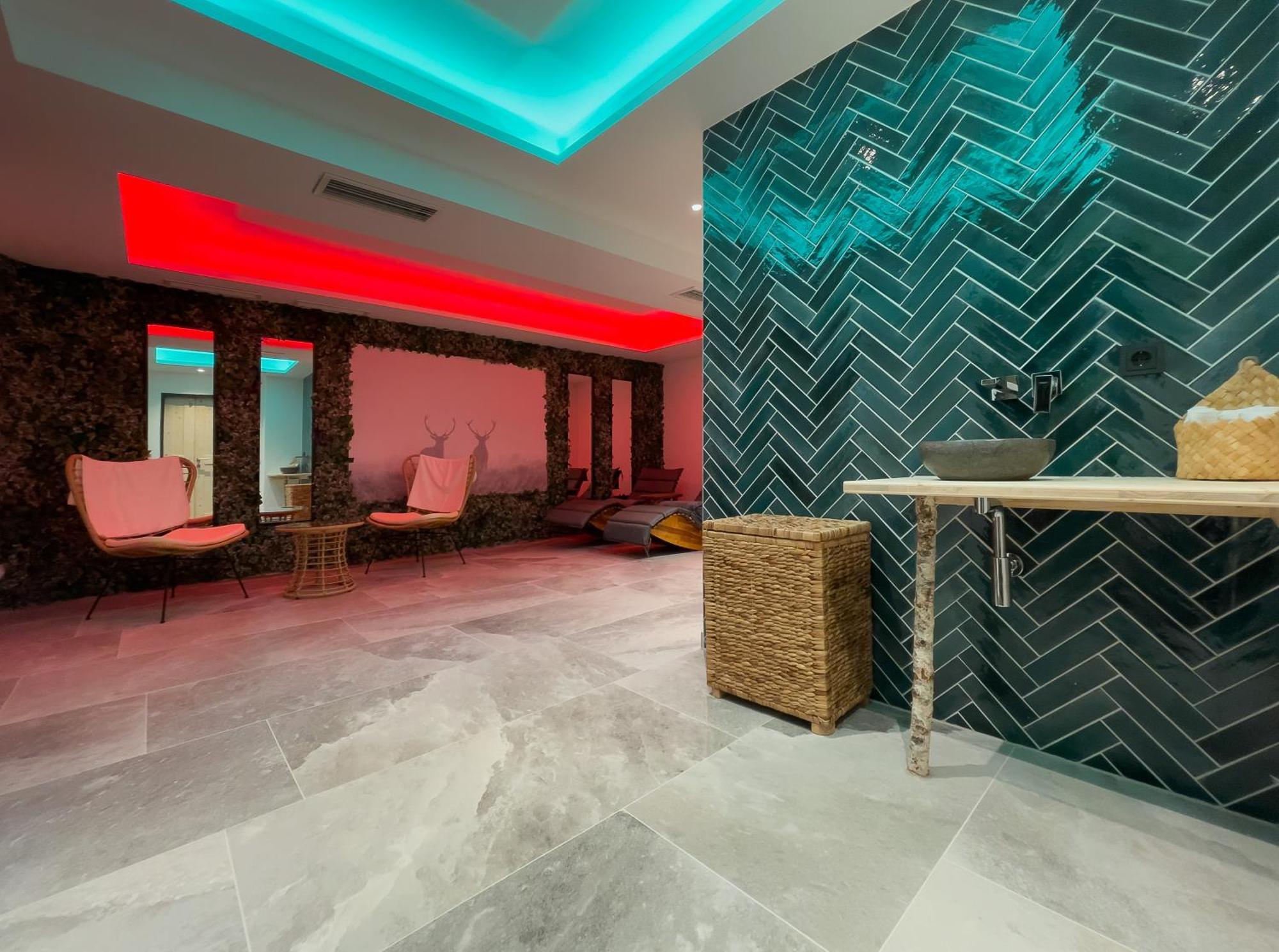 Hotel Crystal - Kitzhorn Suites 蒂罗的圣约翰 外观 照片